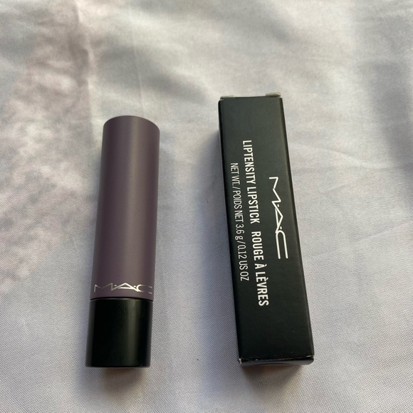 Barely used 2 MAC Cosmetics lipstick in galaxy grey - Picture 1 of 4